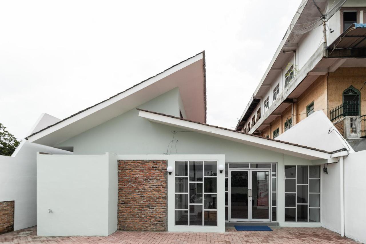 Reddoorz Plus Near Rs Usu Medan 2 Exterior photo